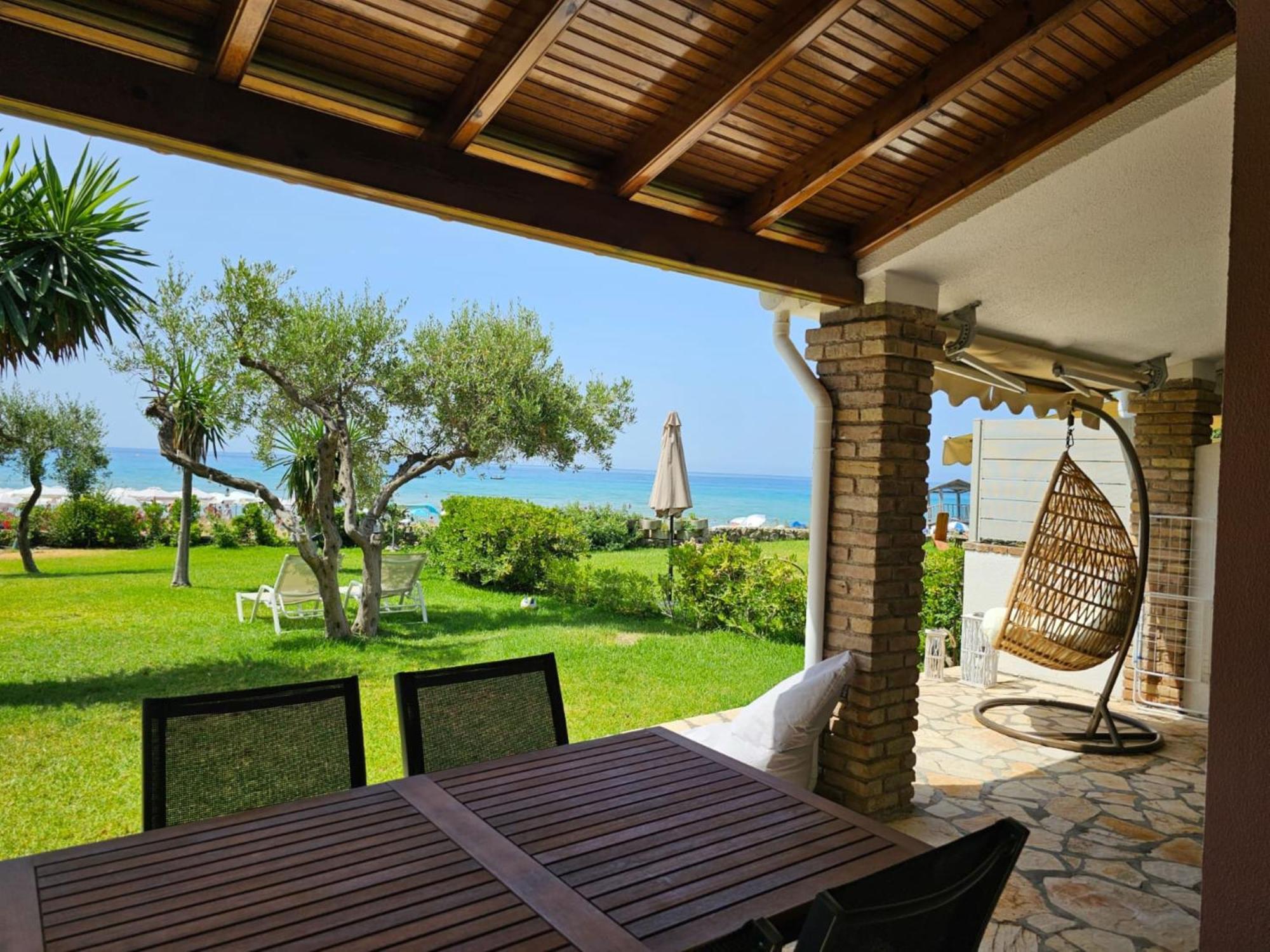 Glyfada Beachfront Apartment A3G Exterior photo