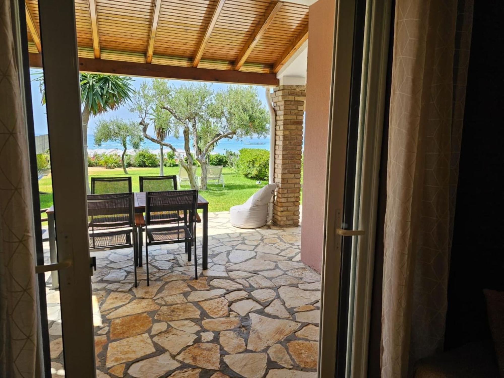 Glyfada Beachfront Apartment A3G Exterior photo