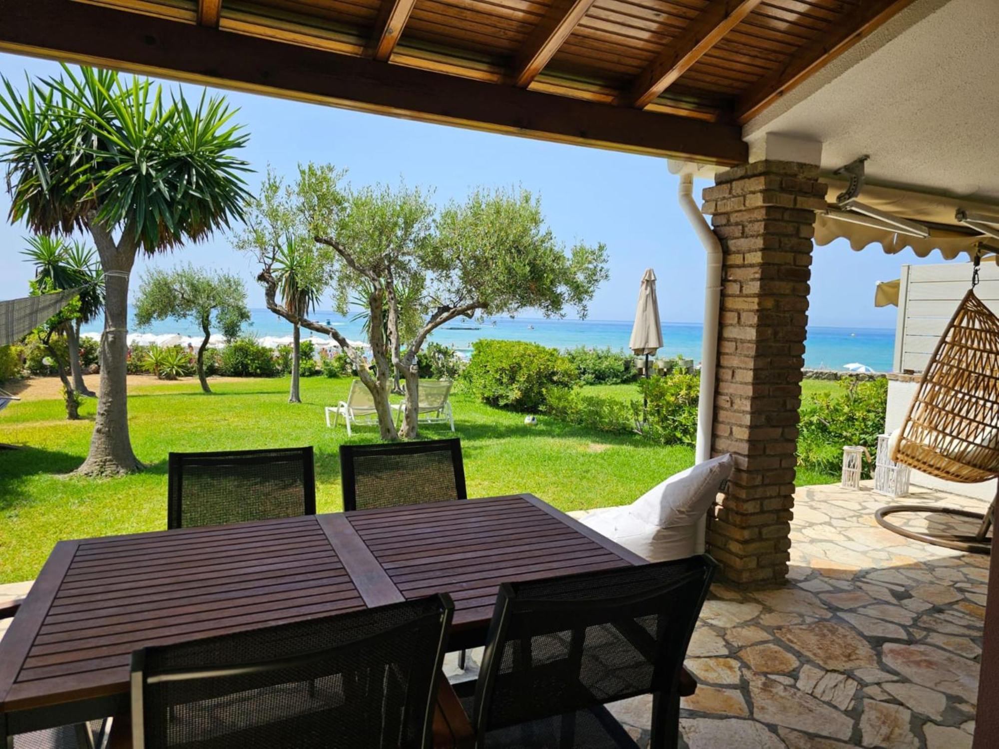 Glyfada Beachfront Apartment A3G Exterior photo