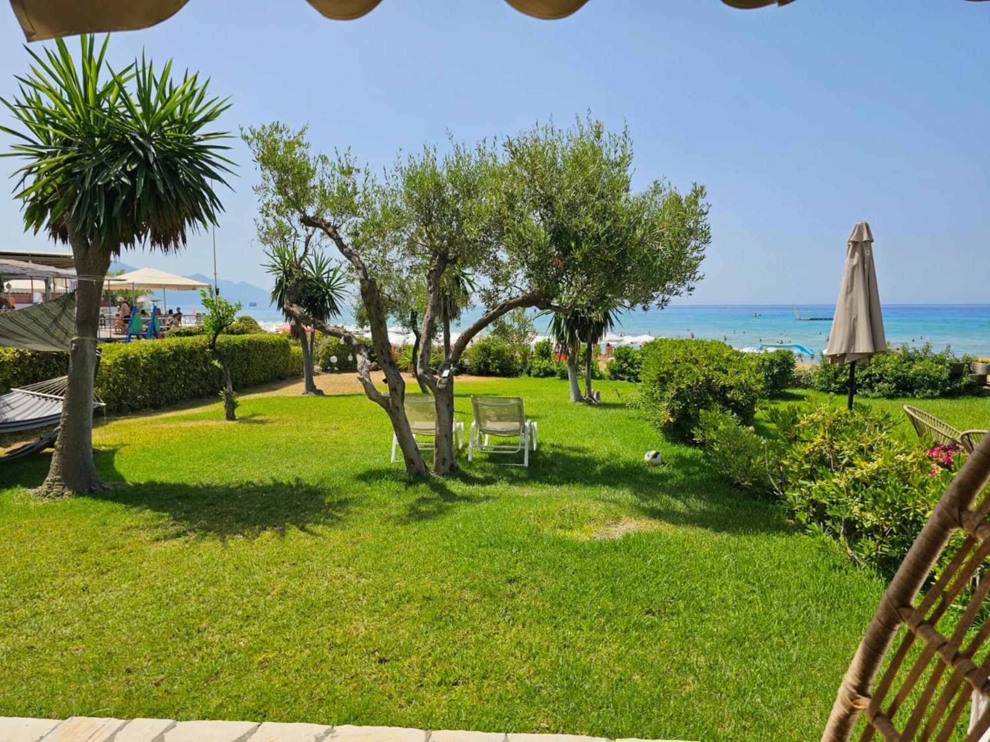 Glyfada Beachfront Apartment A3G Exterior photo
