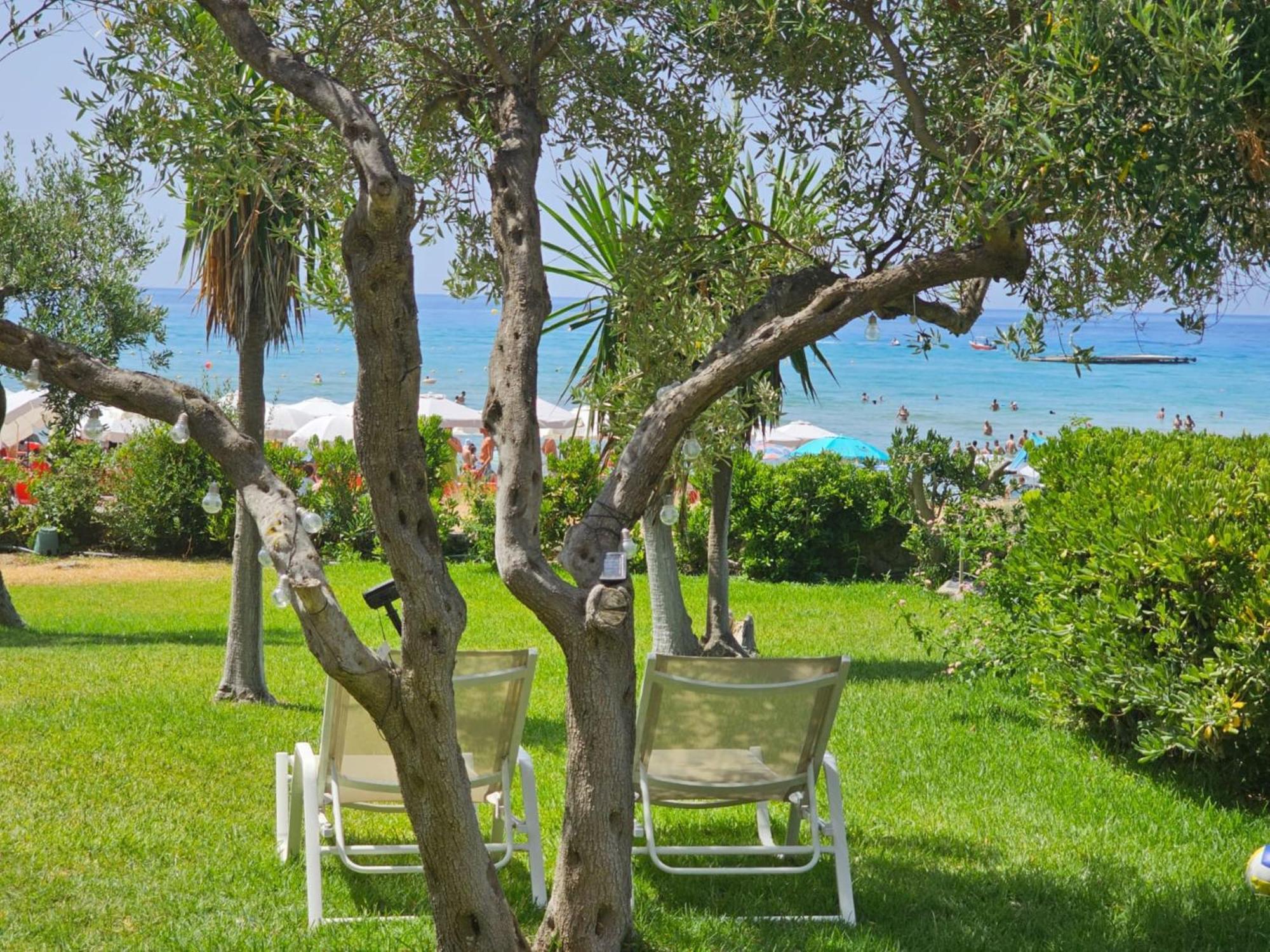 Glyfada Beachfront Apartment A3G Exterior photo